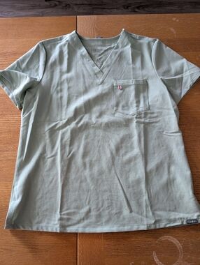 Mediclo Women's Scrub Set - Celery Green